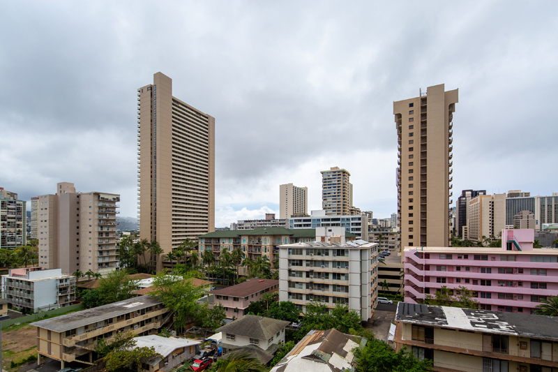 Spacious Waikiki Condo Realty Group Hawaii