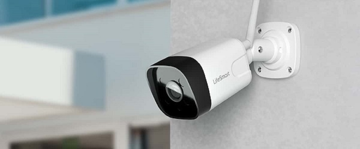 Lifesmart Indoor And Outdoor Camera In Ghana Reapp