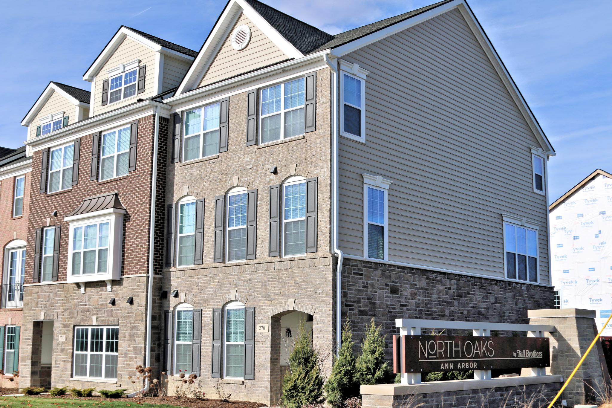North Oaks of Ann Arbor, Luxury Condos on the Northside