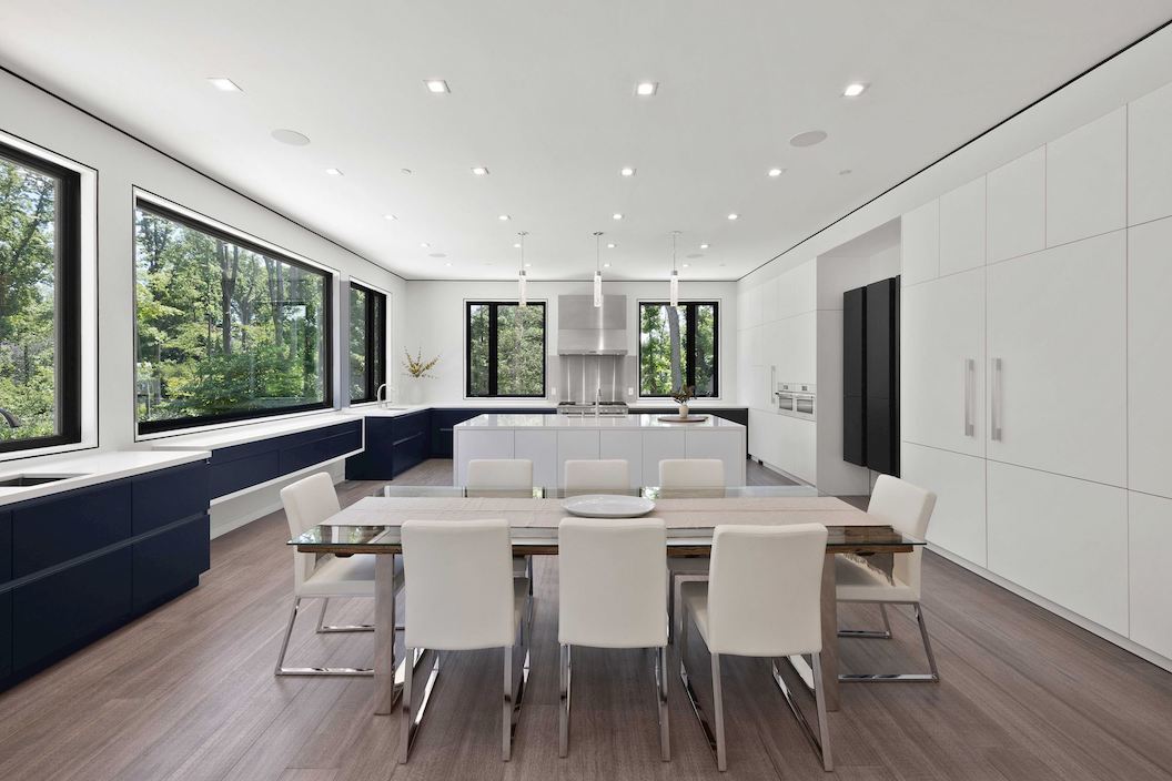 8801 Fernwood Rd Property For Sale Offered by HEIDER