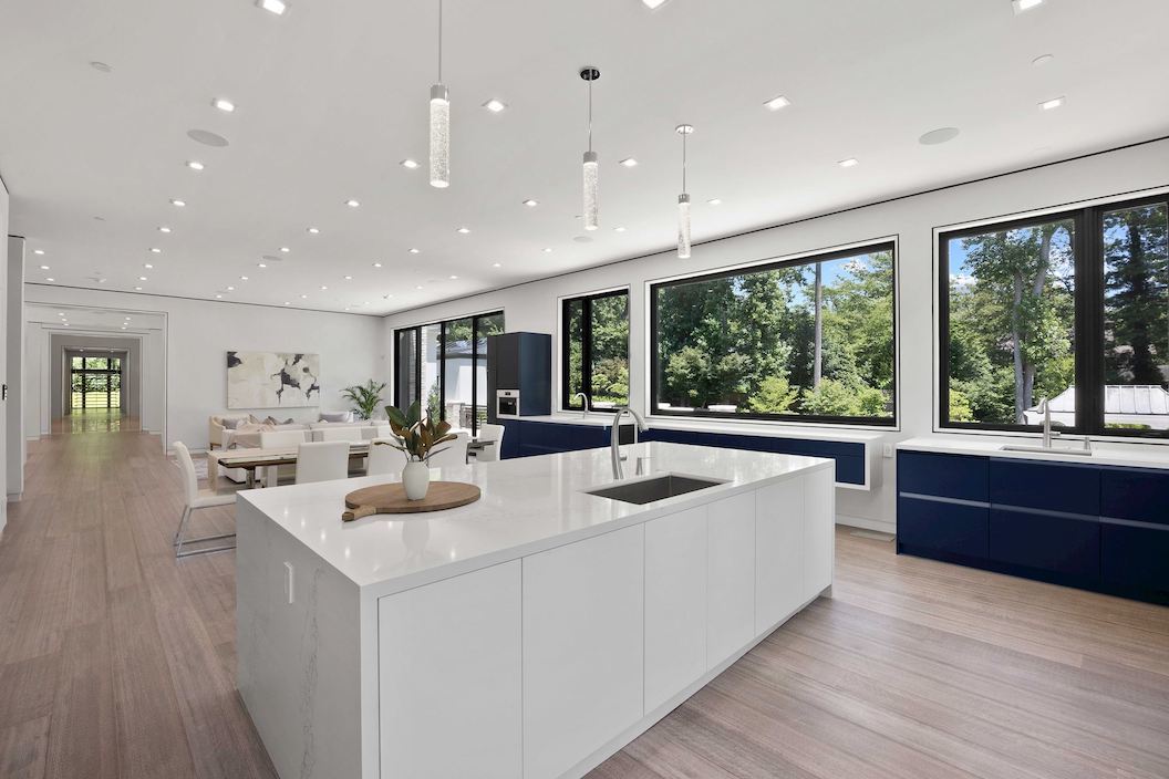 8801 Fernwood Rd Property For Sale Offered by HEIDER