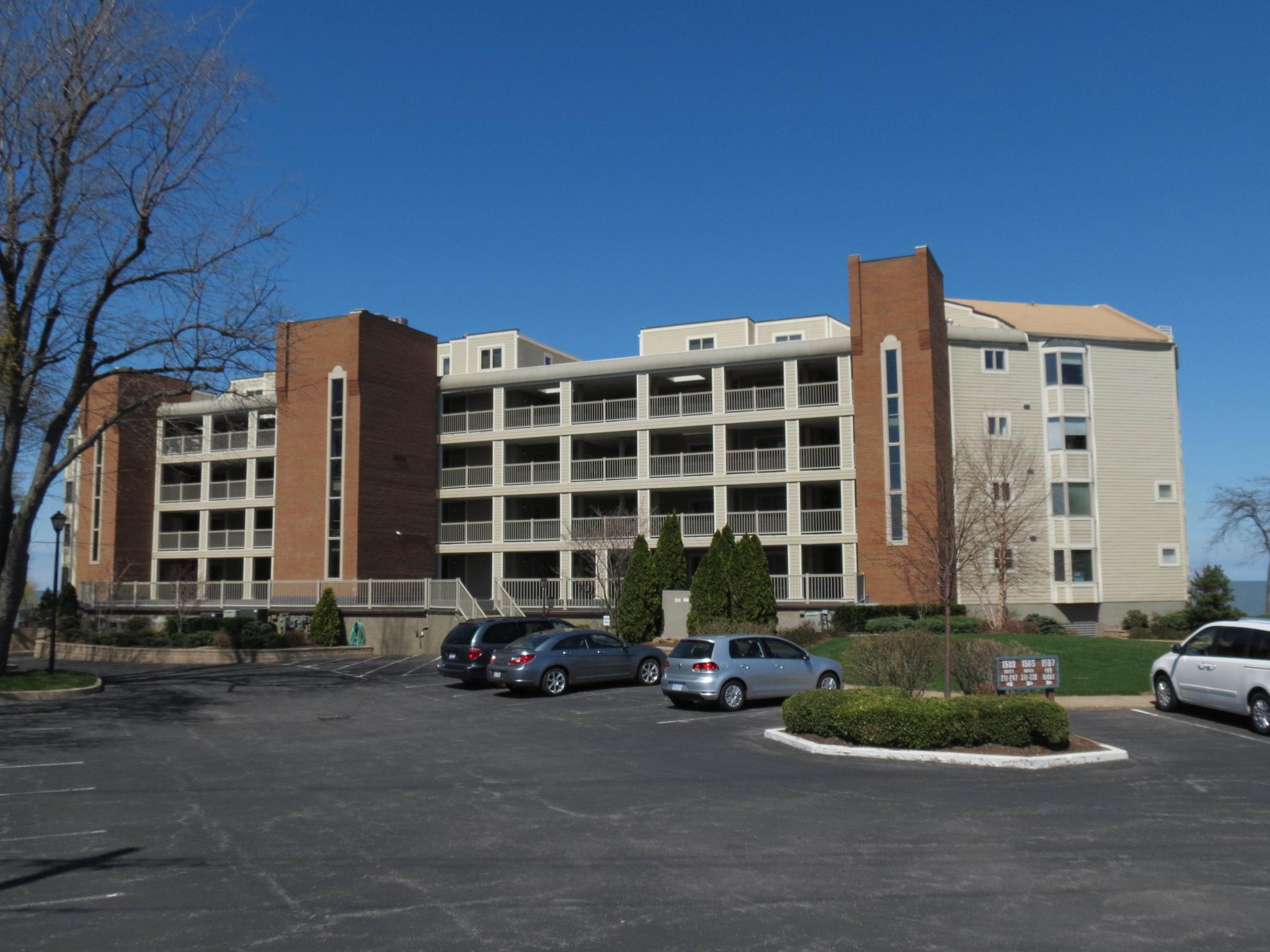 Beachwood Villas Huron Ohio