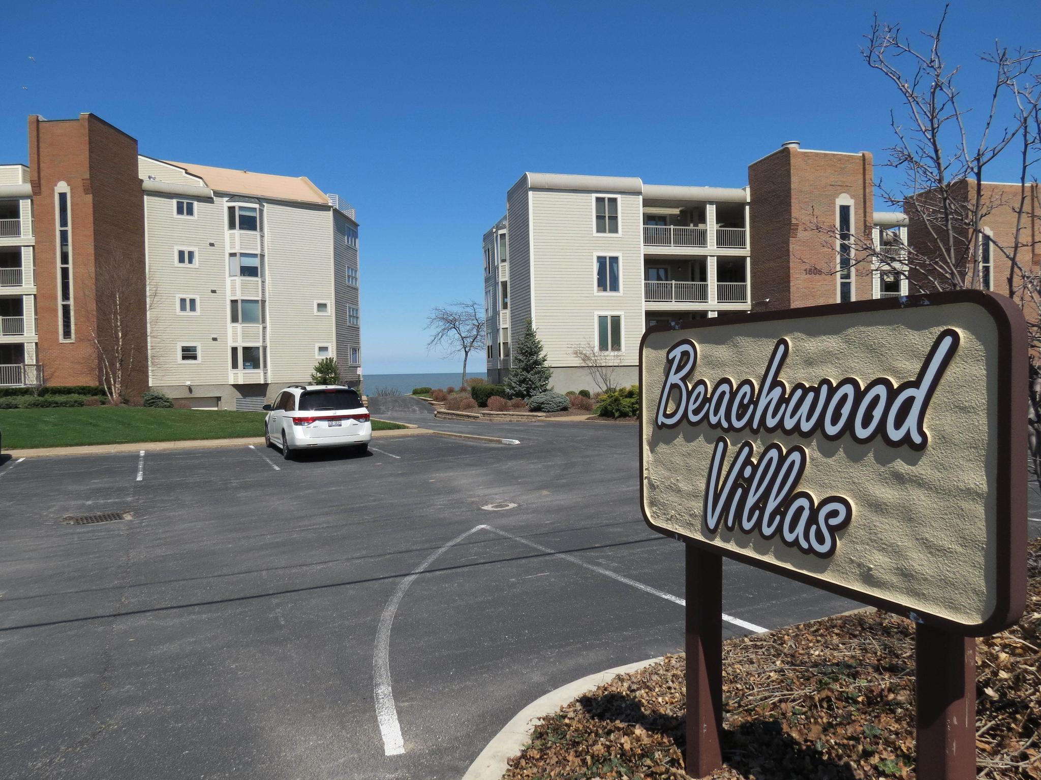 Beachwood Villas Huron Ohio