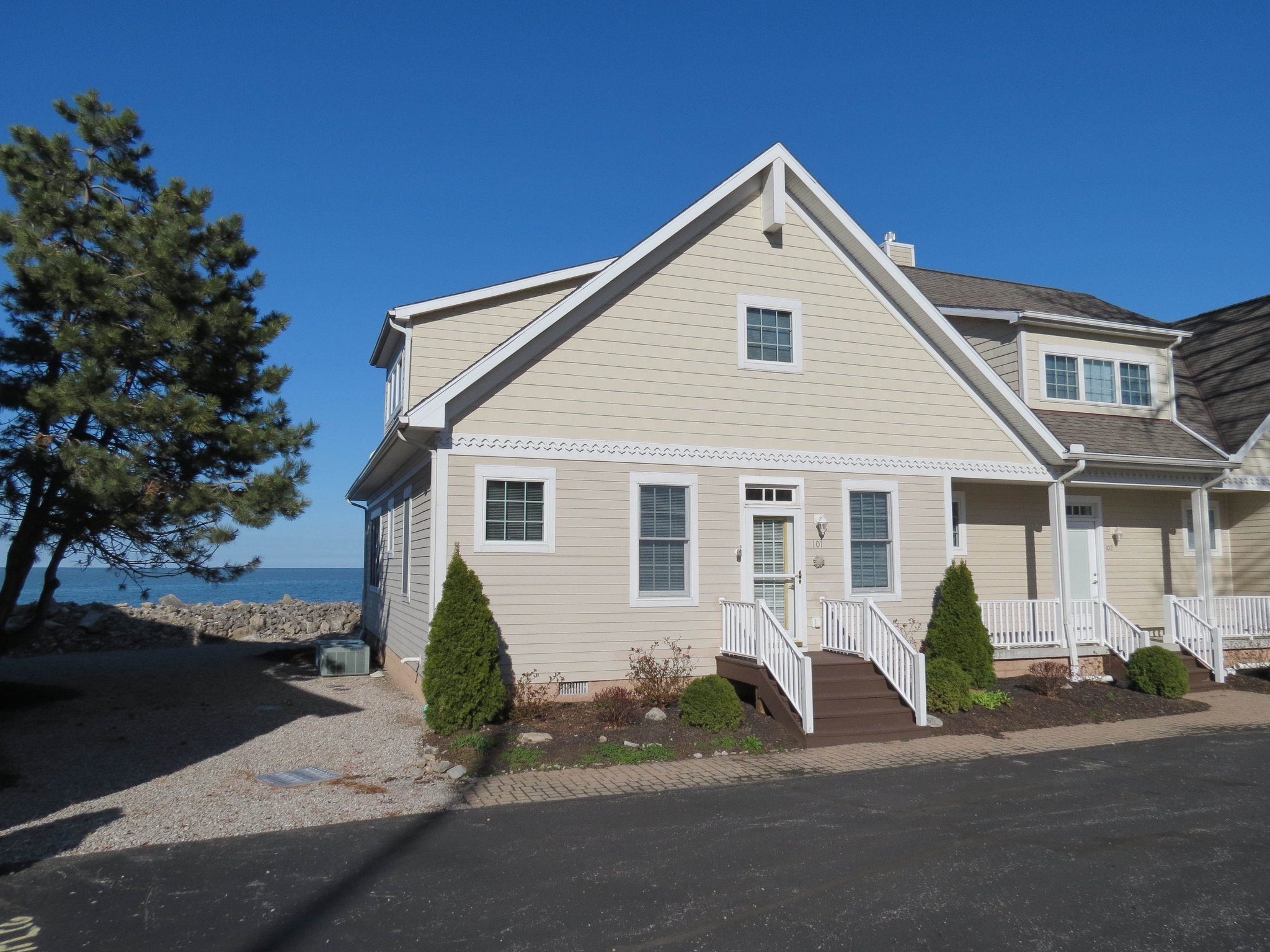 Point Of View Marblehead Ohio