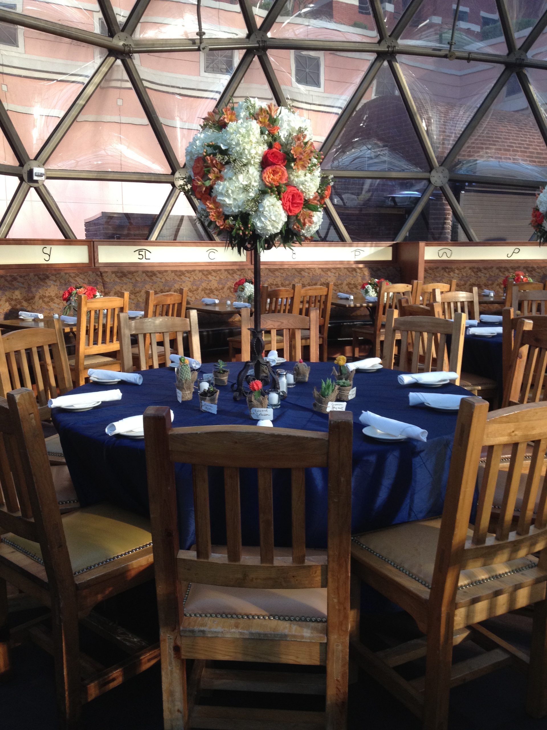 Decor Reata Restaurant