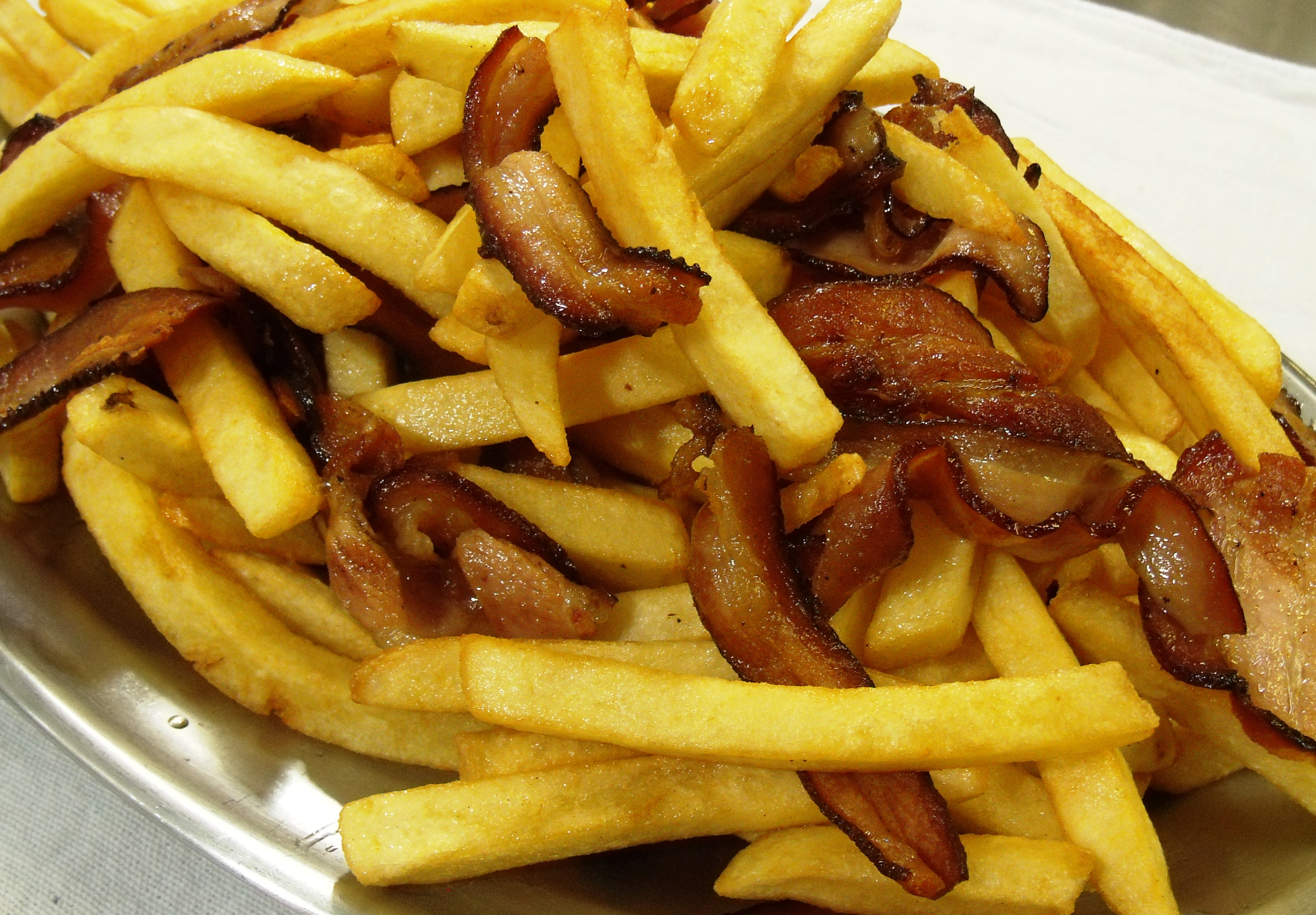 Receita de batata frita com bacon e alho, DELICIOSA D+!! VEJA AQUI