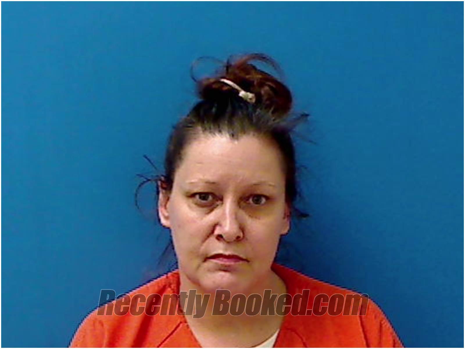 Recent Booking / Mugshot for MELISSA SUE CURTIS in Catawba County