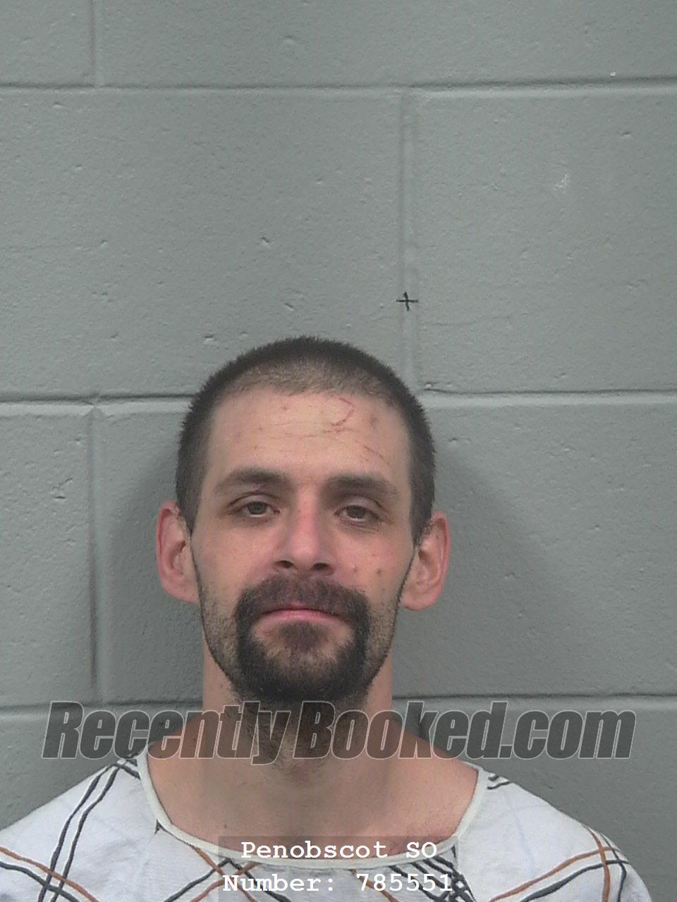 Recent Booking / Mugshot for Yardley Lexington Davis in Penobscot