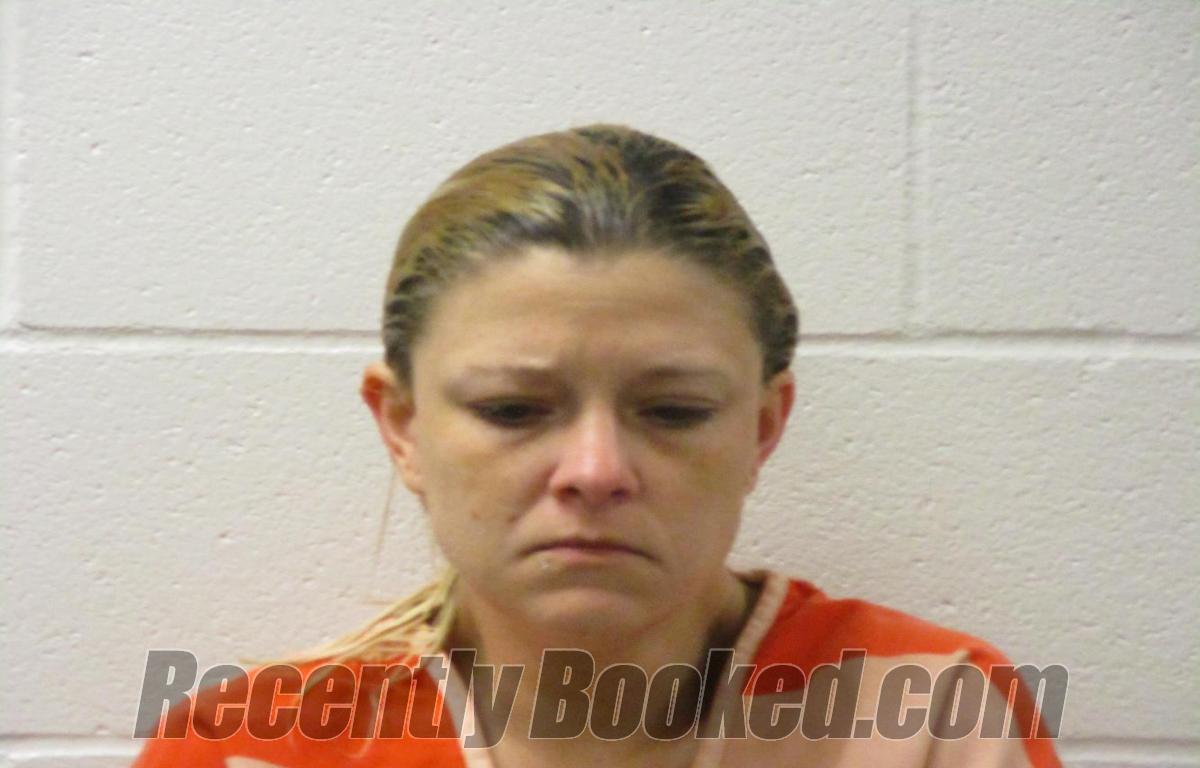 Recent Booking / Mugshot for HOLLY MONIQUE HORNBUCKLE in Love County