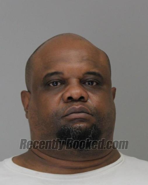 Recent Booking / Mugshot for KEWON BENSON in Dallas County, Texas