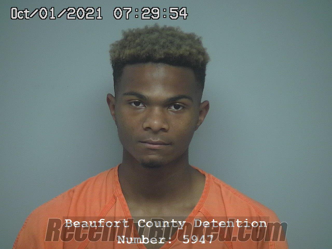 Recent Booking / Mugshot for MICHAEL ANTONIO CARTER in Beaufort County, South Carolina