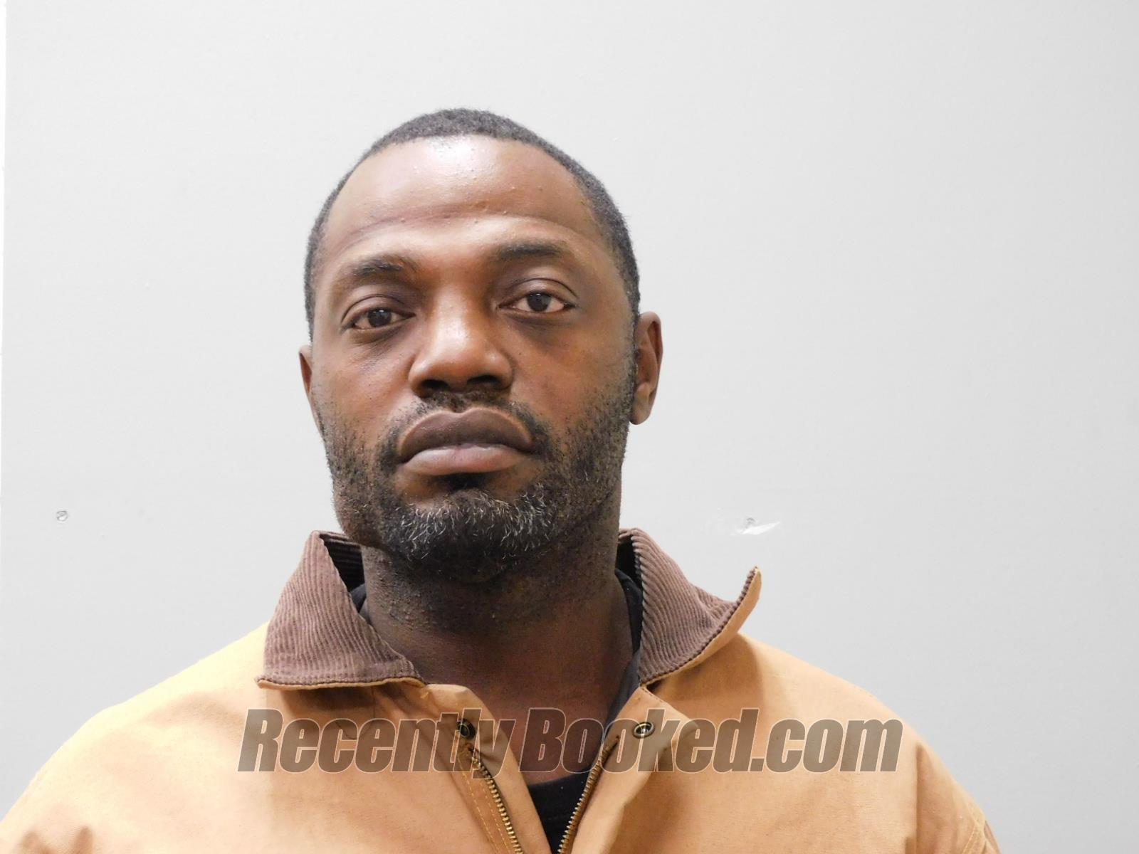 Recent Booking / Mugshot for VINCENT BERNARD ARMSTRONG in Madison