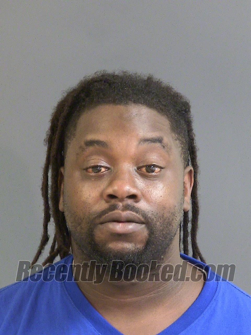 Recent Booking / Mugshot for JAMAL RASHARD NELSON in Charleston County