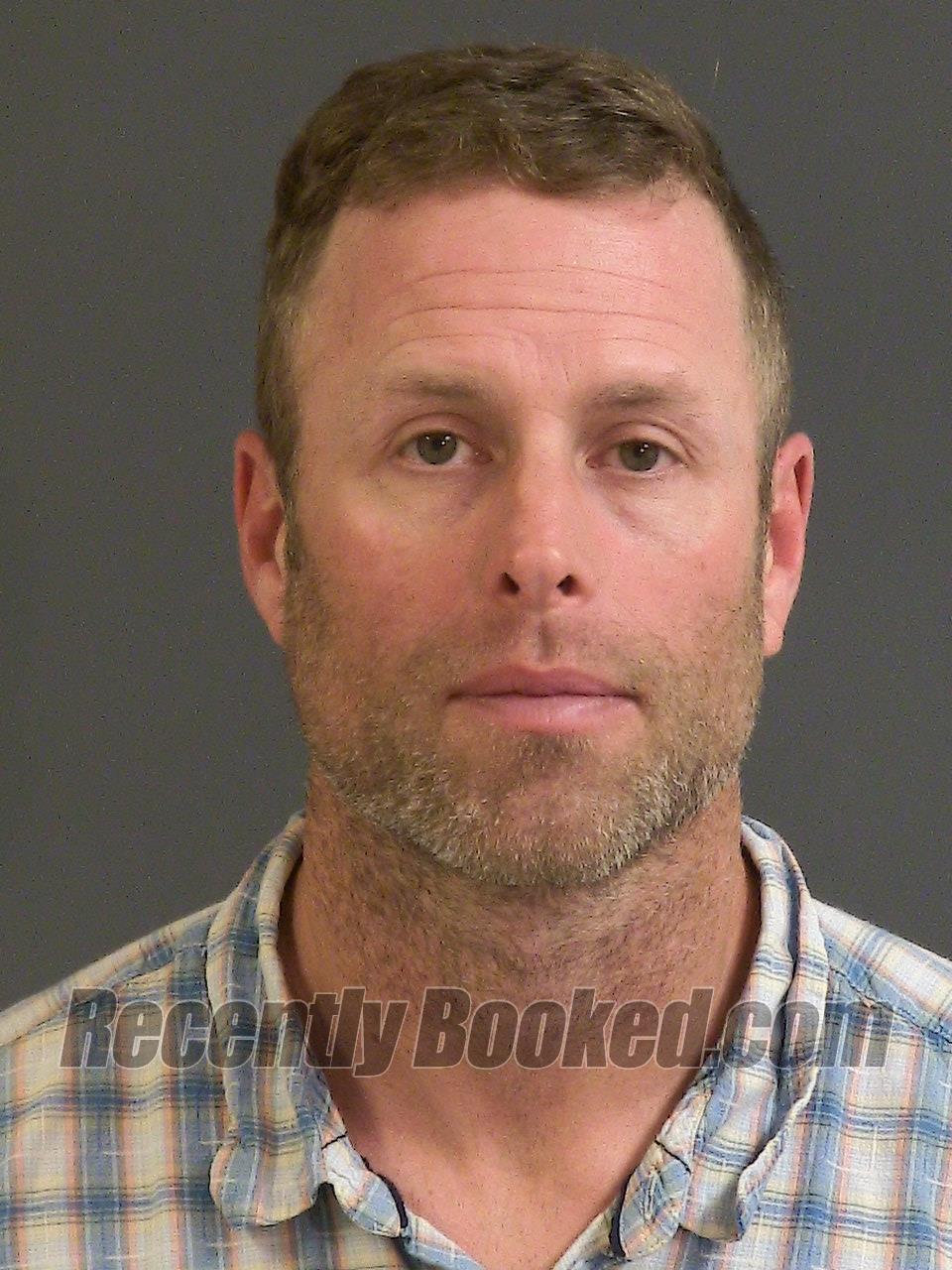 Recent Booking / Mugshot for LOGAN TAYLOR RADA in Charleston County