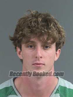 Recent Booking / Mugshot for JACKSON THOMAS WOODHAM in Charleston