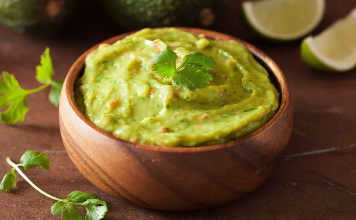 Cómo hacer Guacamole Casero Receta Fácil y Rapida