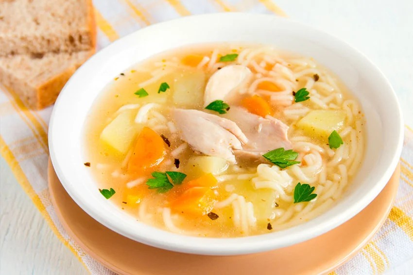 8 Recetas de sopa casera que no te puedes perder Recetinas