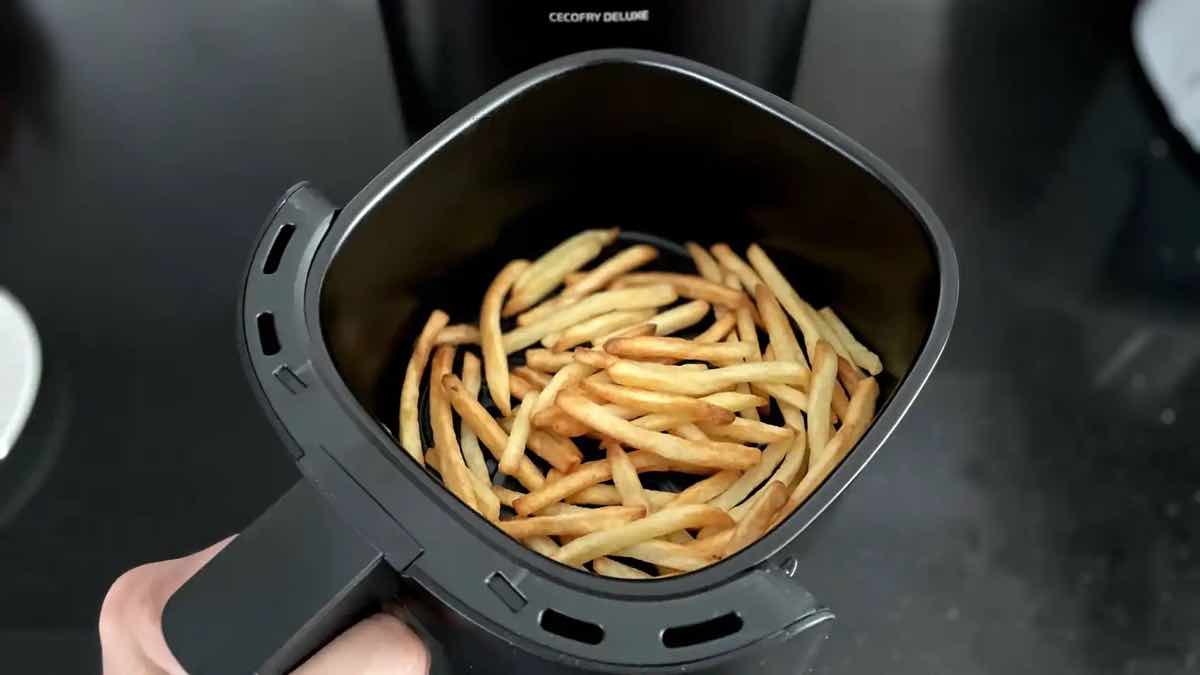 Cómo hacer patatas fritas en airfryer o freidora de aire para que te