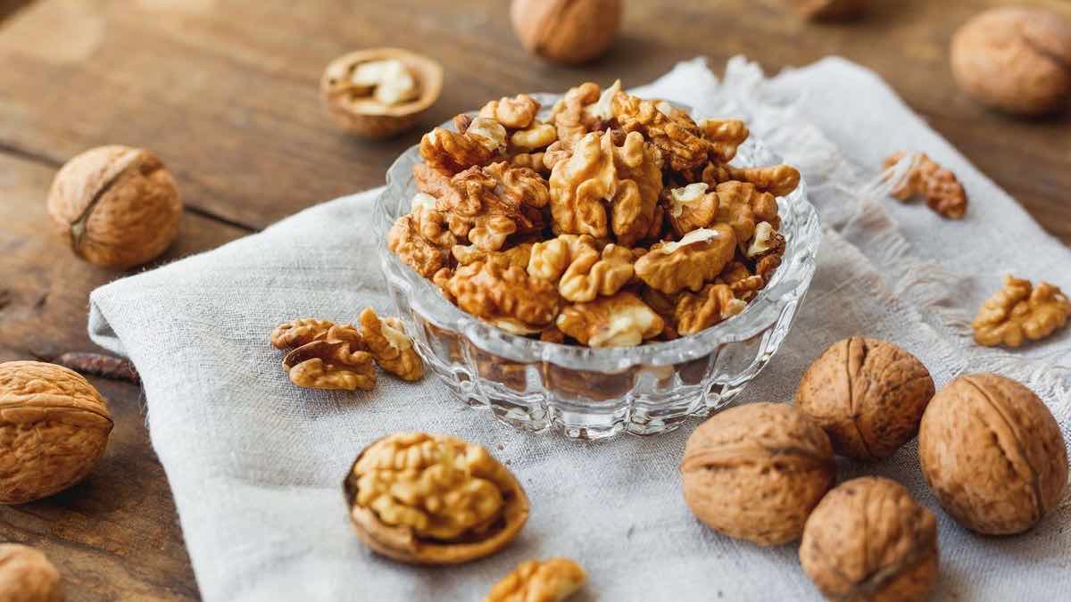 Los 7 beneficios de las nueces por los que querrás incluirla en tu dieta Recetuquis