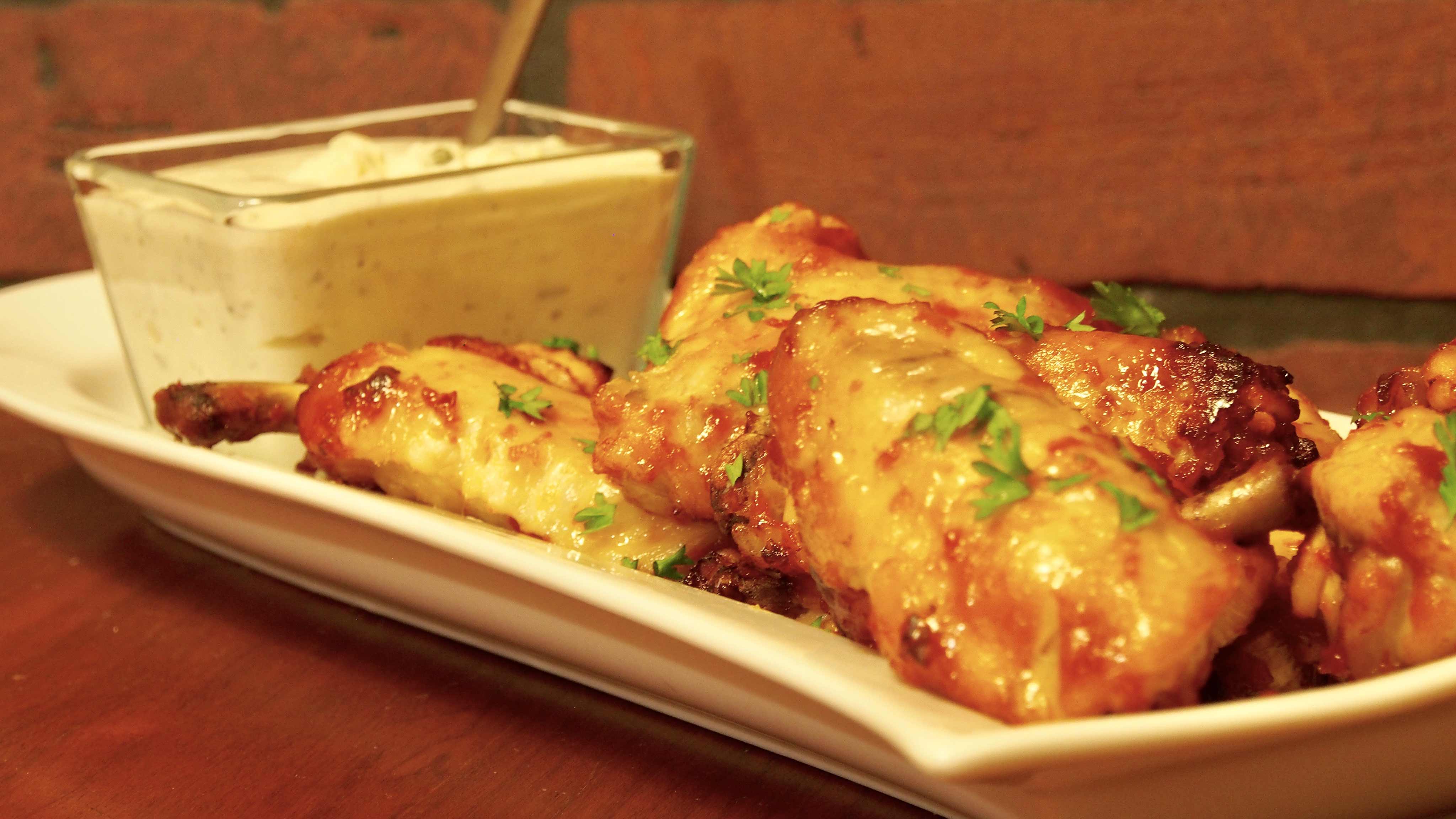 Saars Super Saver Foods Recipe Saucy Hot Wings