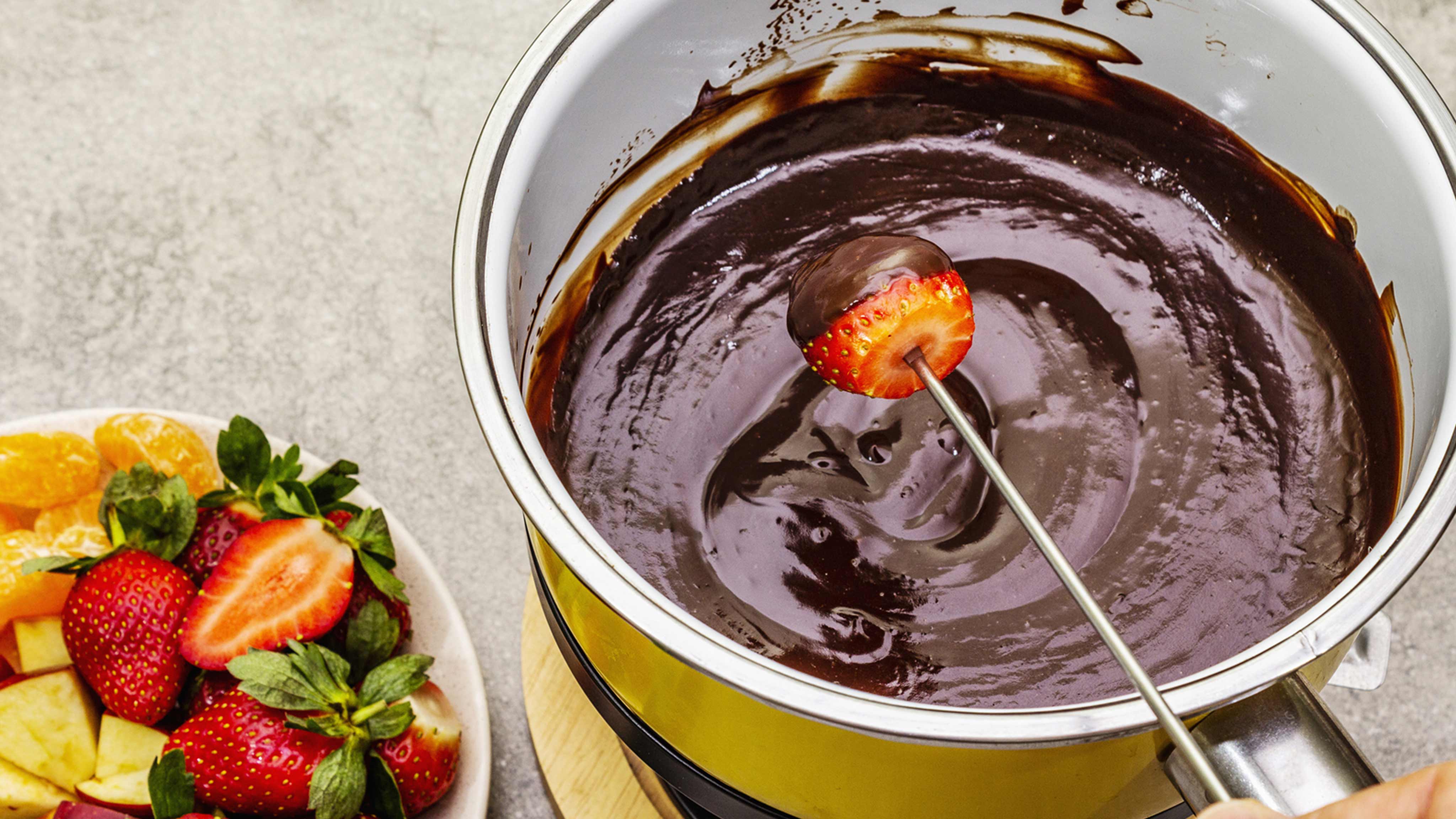 Super Saver Recipe Ghirardelli Ultimate Fondue