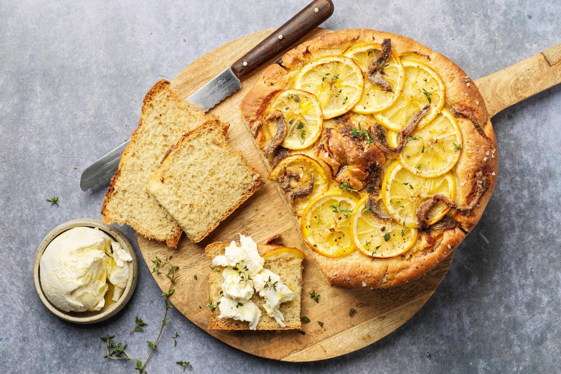 Lemon focaccia with mozzarella Aperitif fingerfood coop.ch