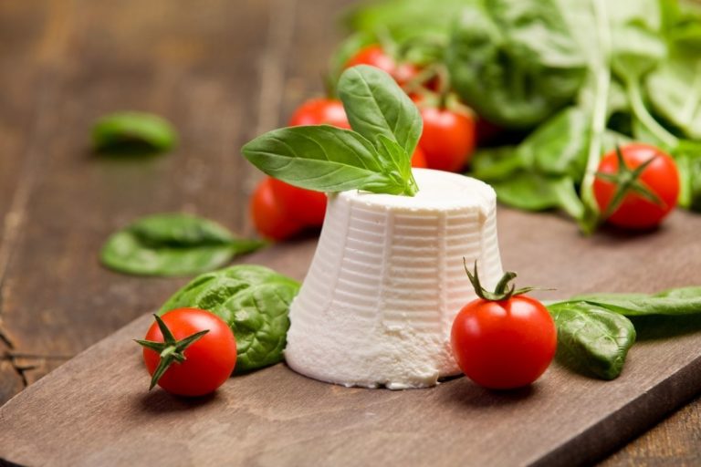 6 Best Ricotta Cheese Substitutes (Updated 2024)