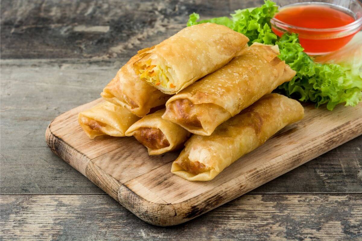 Spring Roll vs Egg Roll What is the Difference? Recipe Marker