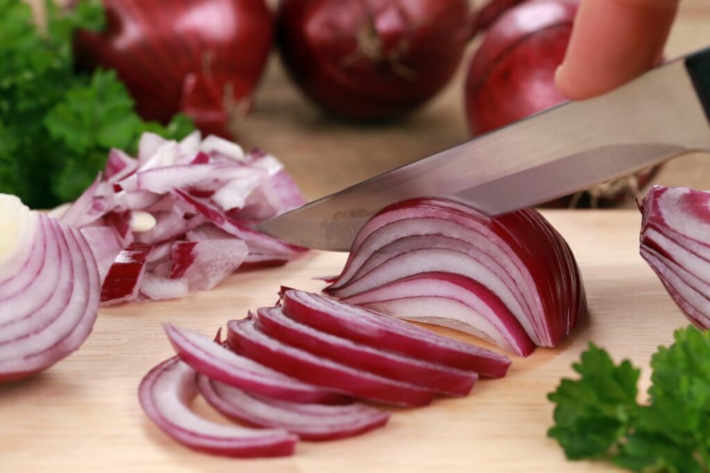 How Much Minced Onion Equals to One Onion?