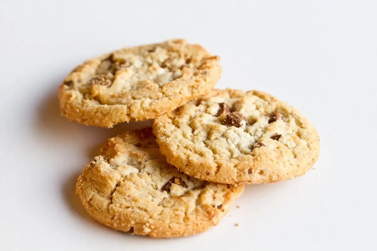 Chocolate Chip Cookies Without Chocolate Chips Recipe Recipes Dina