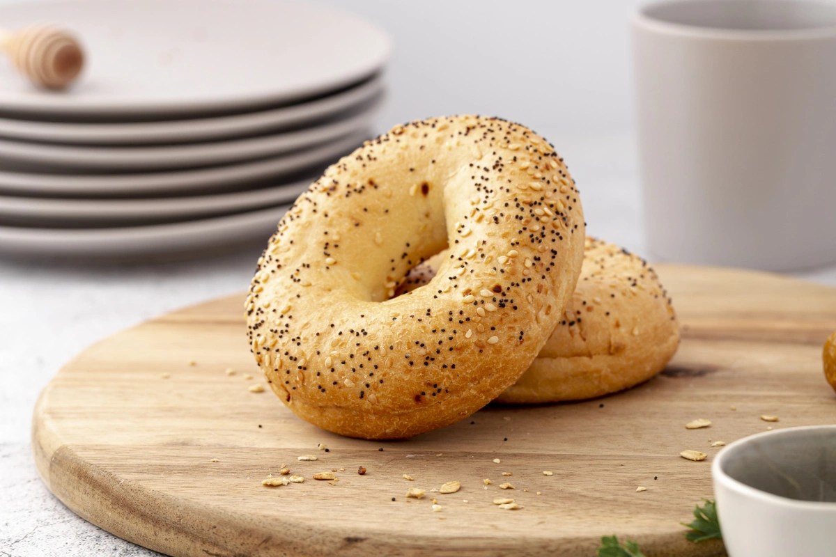 How to Make Homemade Egg Bagel Rich, Chewy, and Delicious