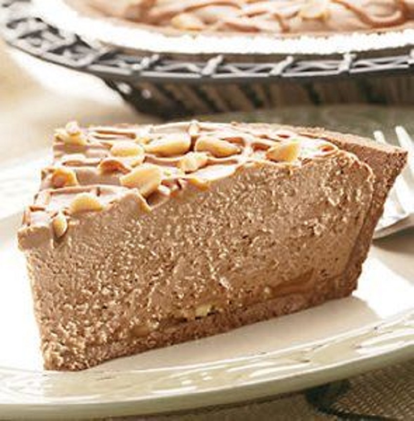 Easy Peanut Butter Chocolate Cheesecake Pie RecipesNow!