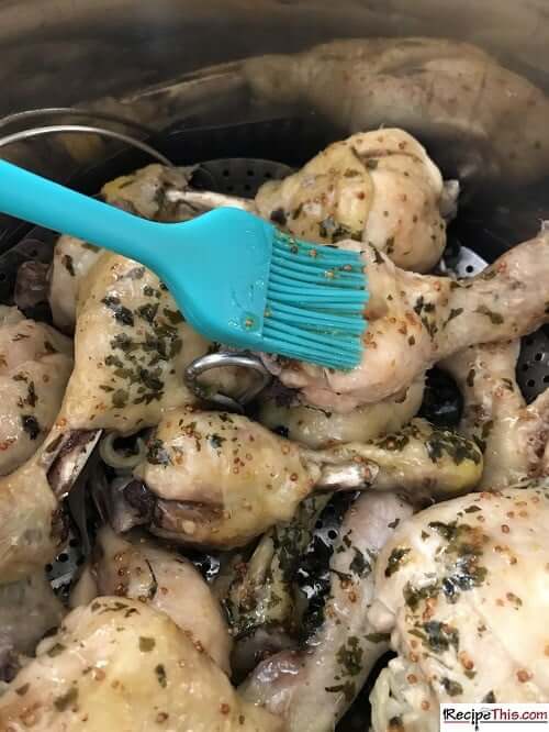 Recipe This Instant Pot Frozen Chicken Drumsticks