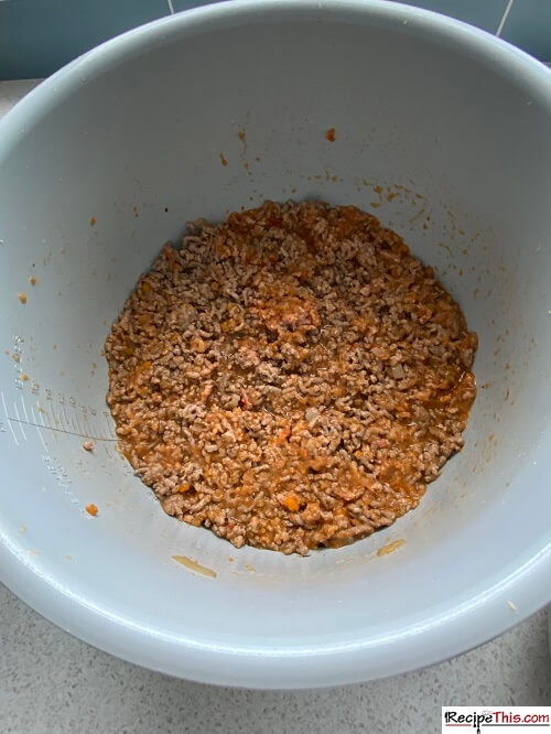 Recipe This Slow Cooker Mince Pasta Bake