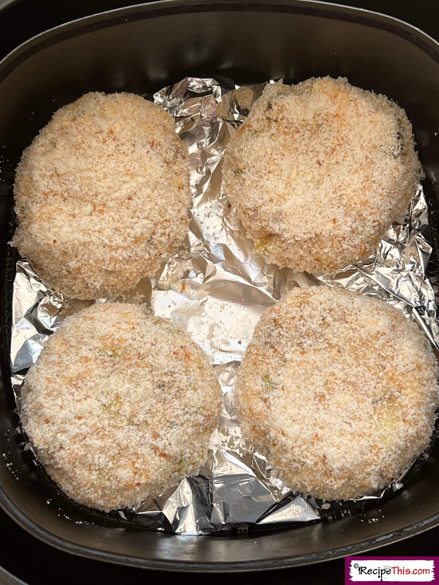 Recipe This Air Fryer Leftover Turkey Burgers