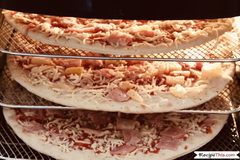 Recipe This Air Fryer Oven Frozen Pizza