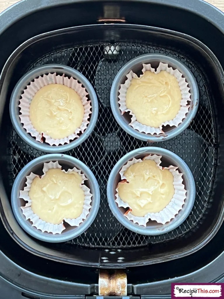 Recipe This Air Fryer Easy Halloween Cupcakes