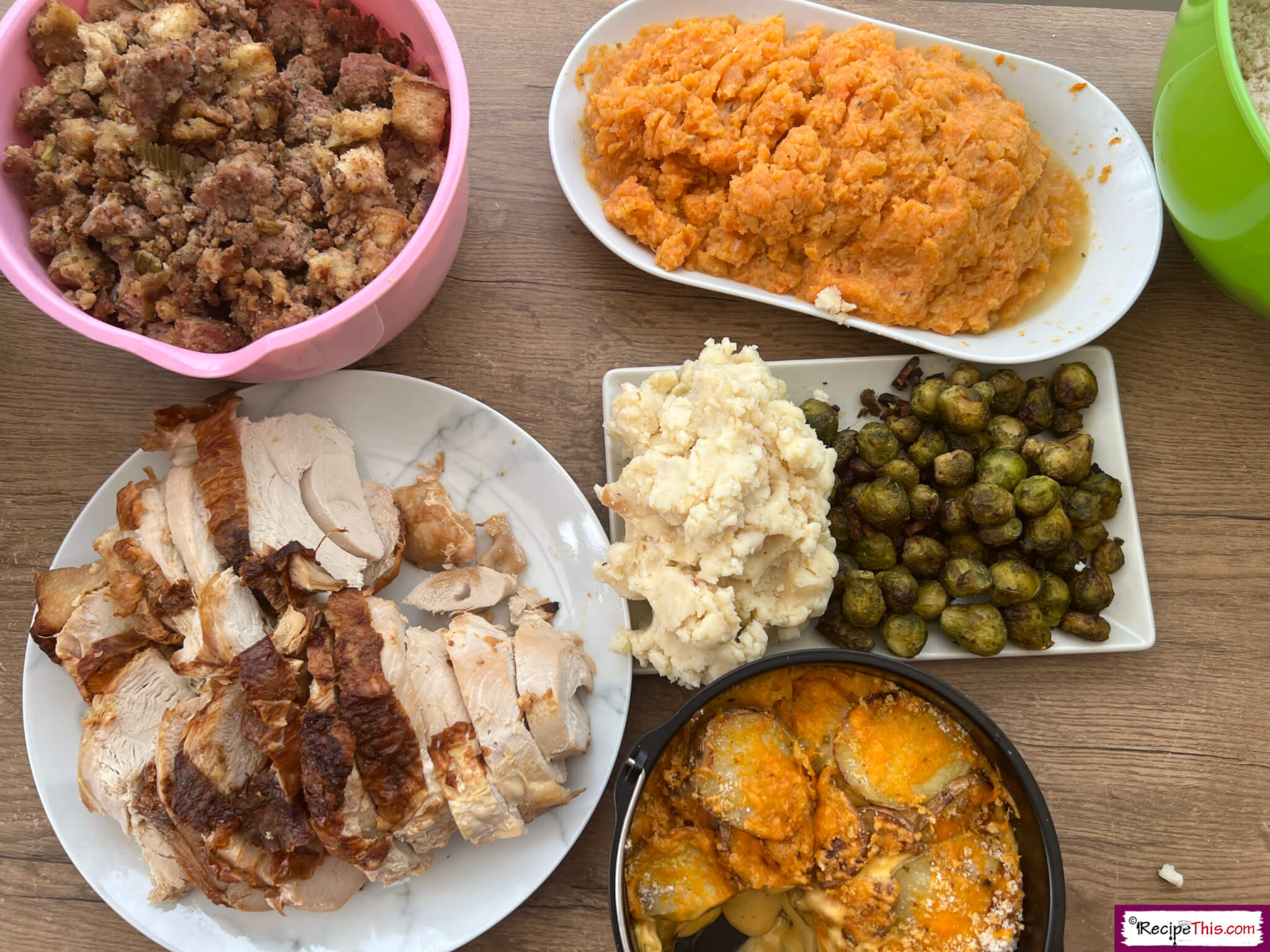 Recipe This Air Fryer Leftover Turkey Burgers