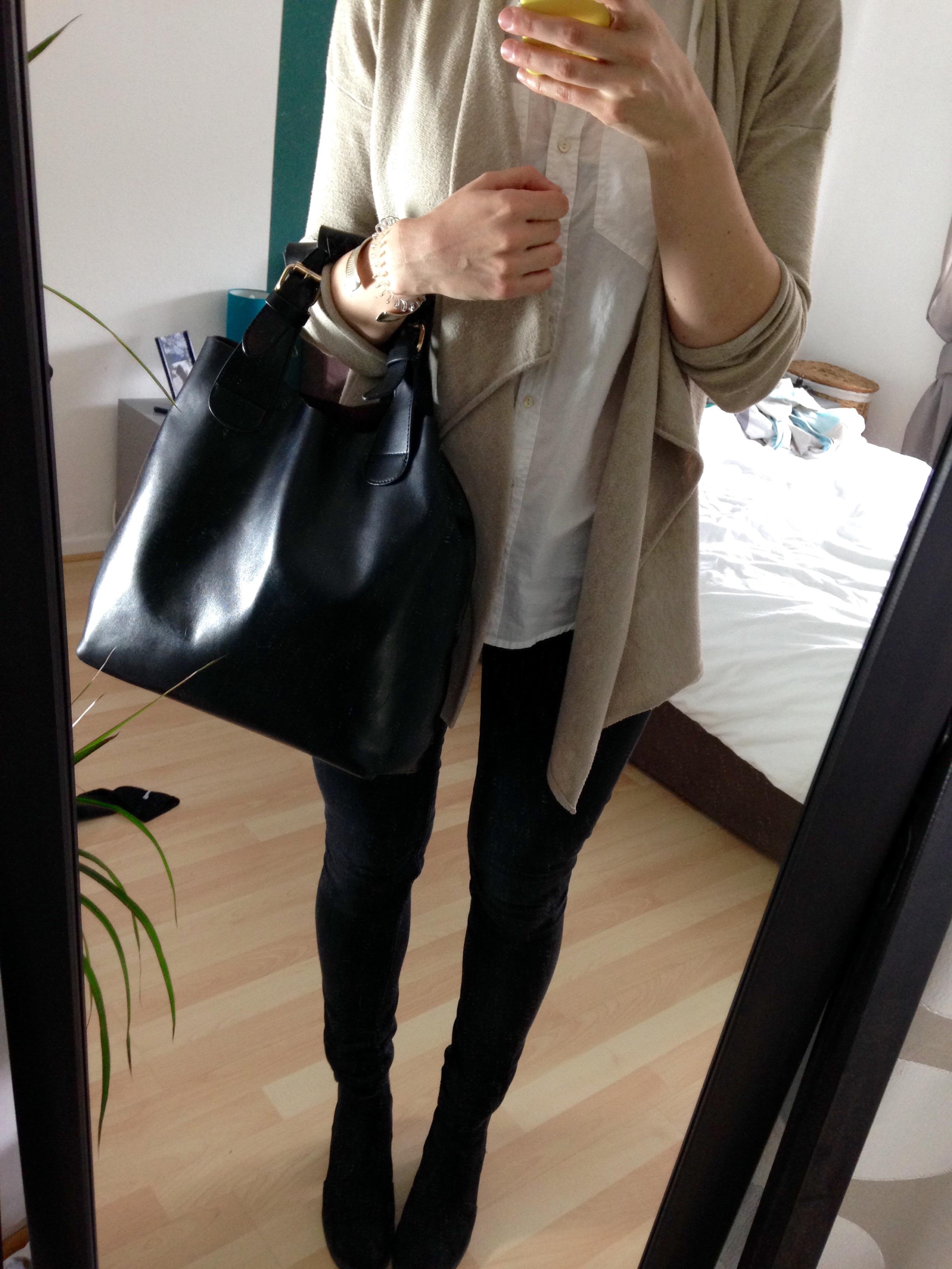 Outfit Weiße armellose Bluse