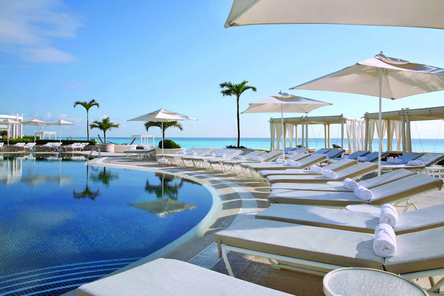 Globetrotting: Finding Your Rhythm At Sandos Cancun - Recommend