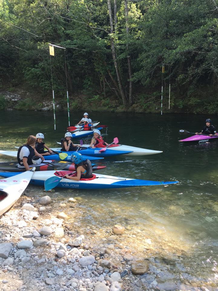 Canoë Kayak et Paddle en famille à la Base nautique CanoëKayak du Loup