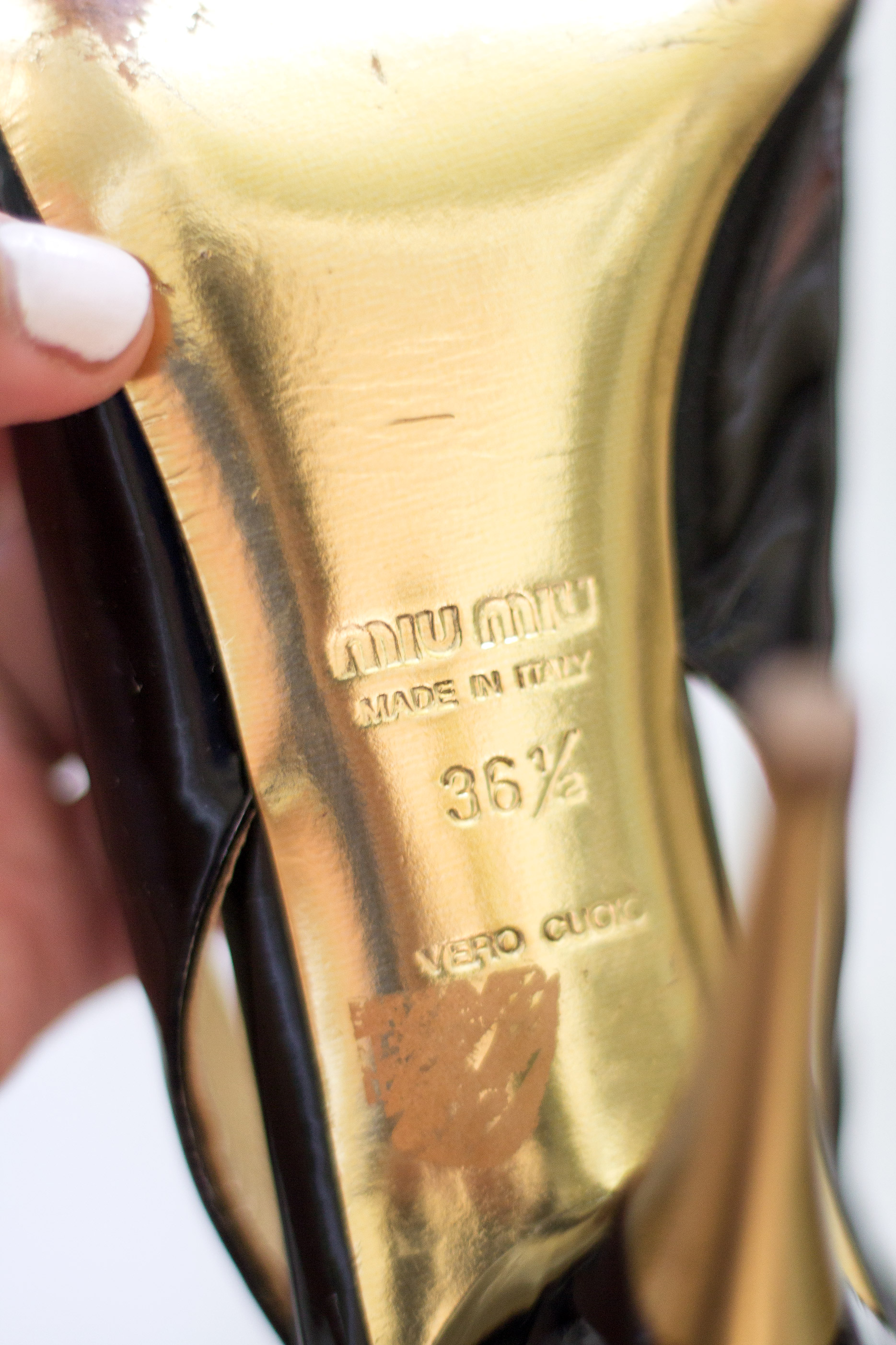 Selling Shoes on Poshmark Recycled Roses