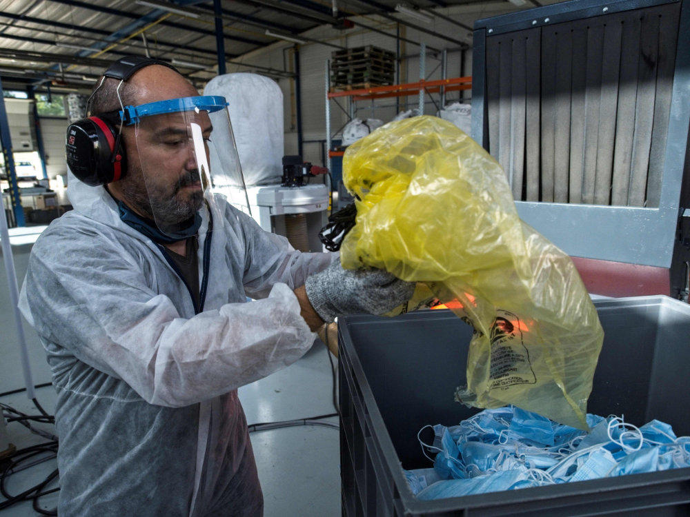 Plaxtil puts singleuse face masks back into the loop • Recycling International