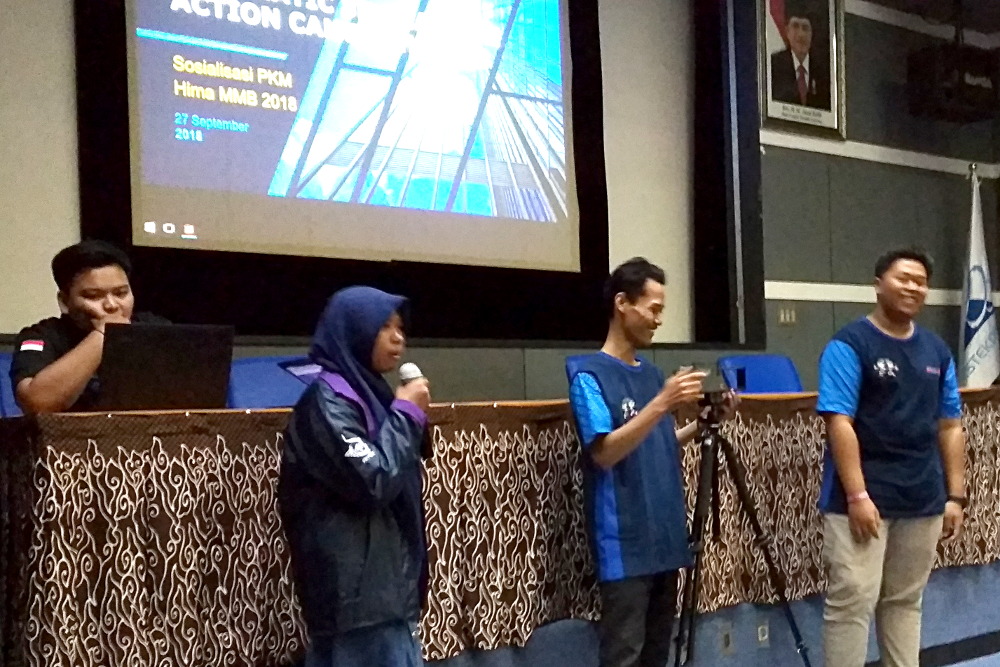 Sosialisasi PKM dari HIMA MMB Redaksiana