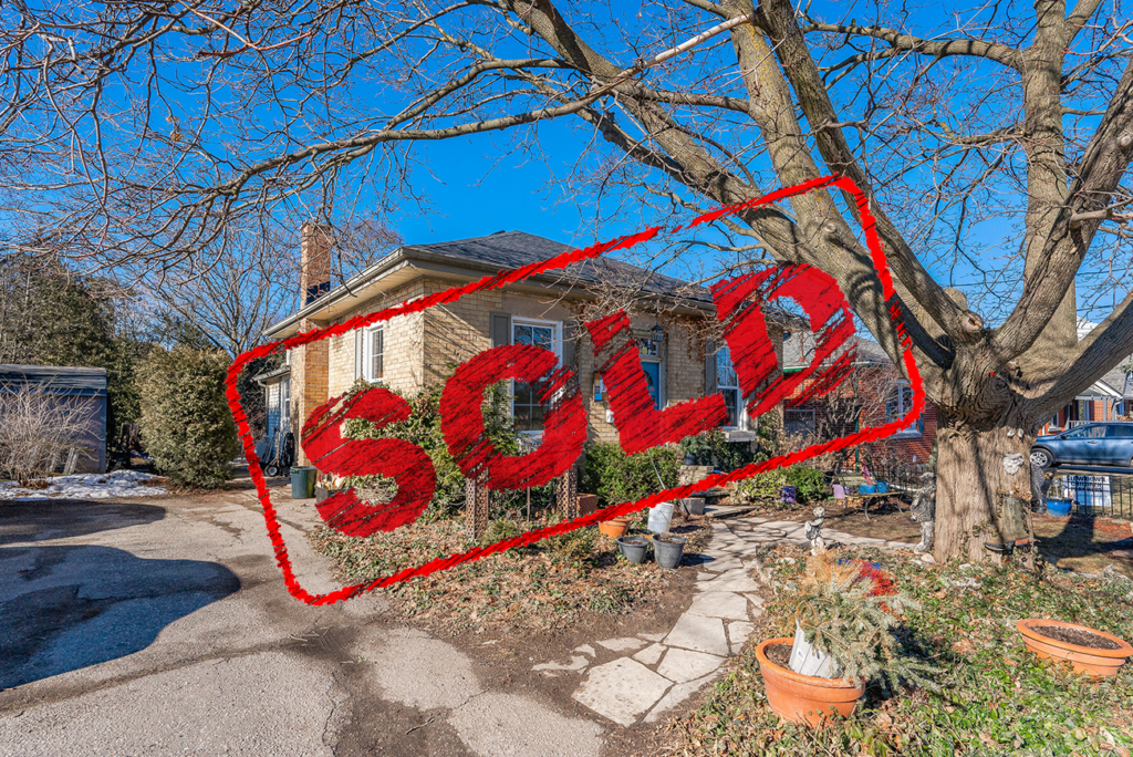 Beautiful Yellow Brick Bungalow 140 Metcalfe St. Red Brick Real