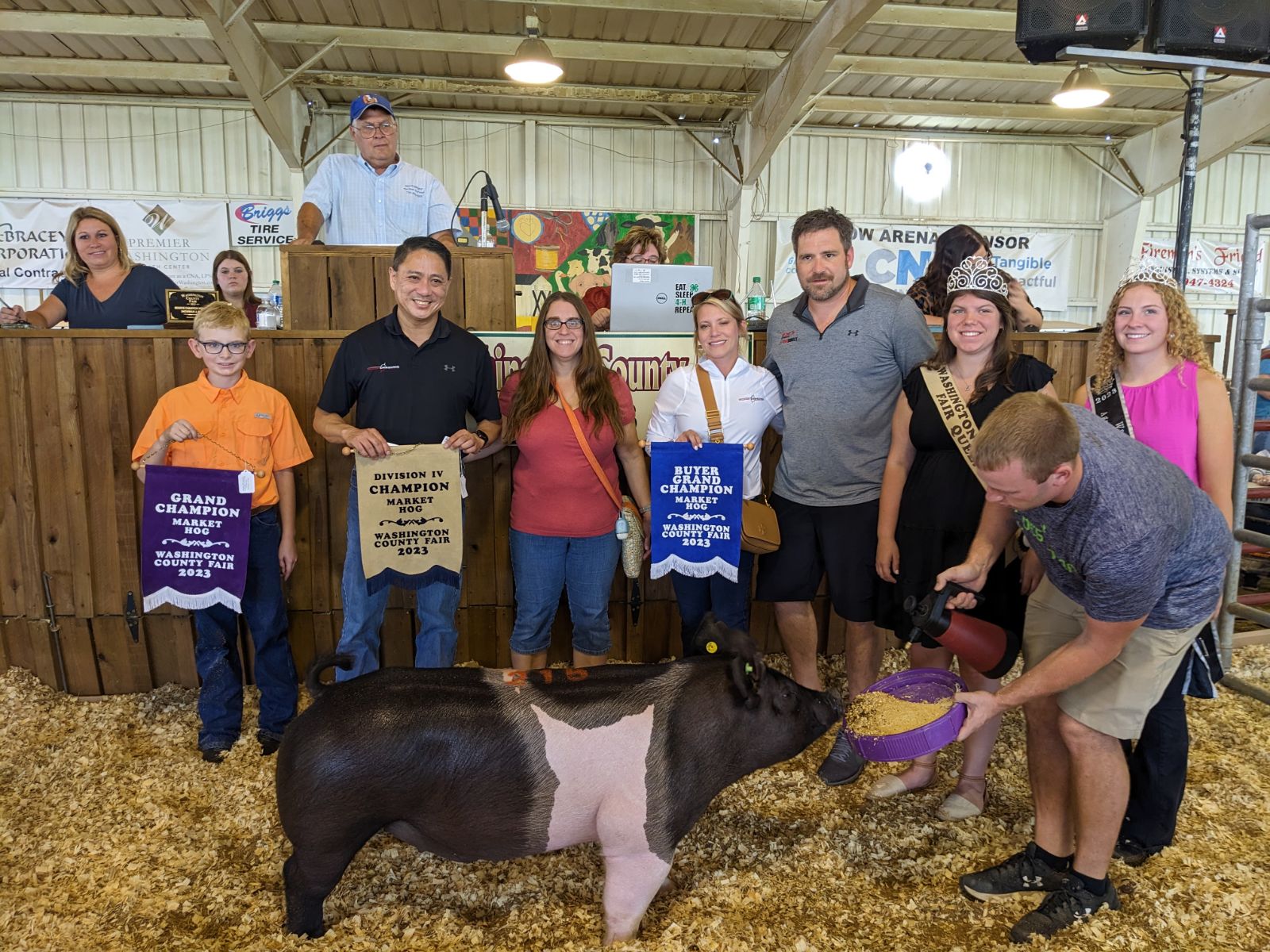 Redcon Engineering and Red Direct Sweep Junior Market Livestock Hog Sale at Washington County