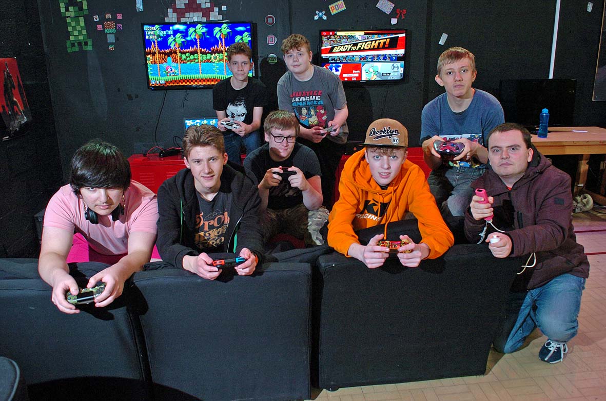 Members at Your Ideas design their own video games The Redditch Standard