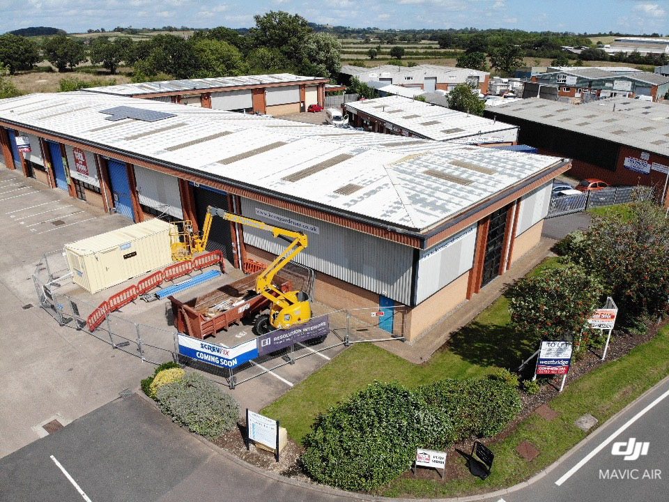 Screwfix opens in Alcester creating 10 new jobs in the process The