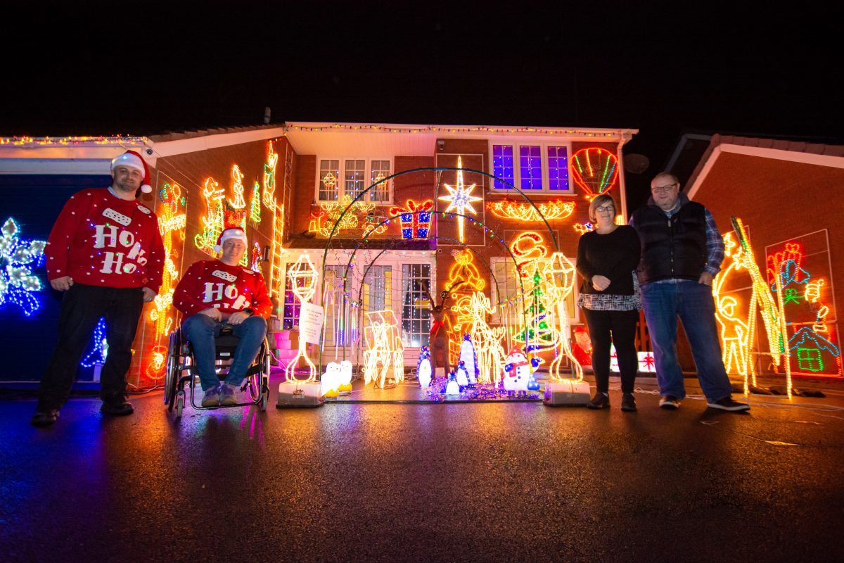 Church Hill family RETURN to spread festive cheer with stunning