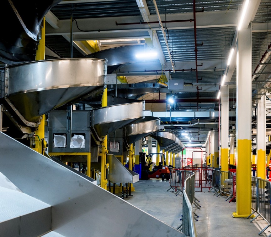 Amazon launches recruitment drive for massive Redditch centre The Redditch Standard